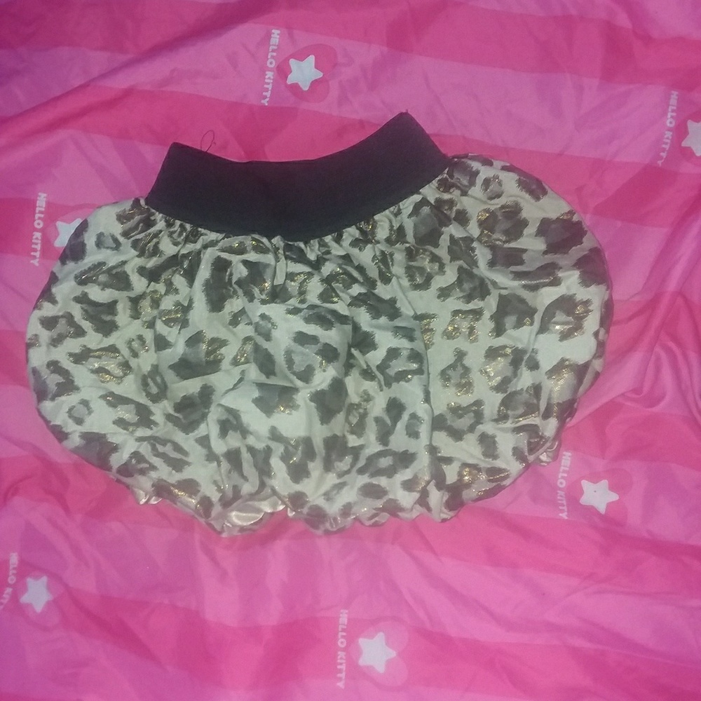 Children's Place puff skirt